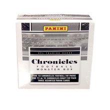 تحميل الصورة إلى عارض المعرض، بطاقات التداول لكرة القدم من Panini Chronicles 2022 Monster Box