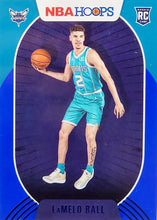 تحميل الصورة إلى عارض المعرض، 2020-21 Panini NBA Hoops Lamelo Ball Blue Rookie #223 RC CCG 10 - Hornets