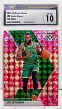 تحميل الصورة إلى عارض المعرض، 2019-20 Panini Mosaic Pink Camo Jaylen Brown #89 Boston Celtics CSG Gem Mint 10