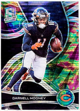 تحميل الصورة إلى عارض المعرض، 2022 Spectra Base Celestial SP 3/99 #21 Darnell Mooney Chicago Bears
