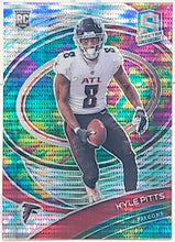 تحميل الصورة إلى عارض المعرض، 2021 Panini Spectra Celestial Rookie 30/99 Kyle Pitts #145 Rookie RC Atlanta Falcons