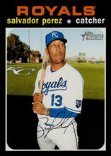 将图片加载到图库查看器,2020 Topps Heritage #559 Salvador Perez Kansas City Royals