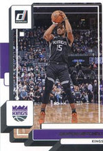 تحميل الصورة إلى عارض المعرض، 2022-23 Panini Donruss Davion Mitchell Green Refractor #142 Sacramento Kings