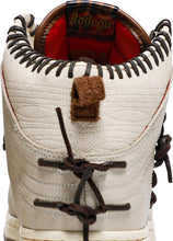 将图片加载到图库查看器,NIKE DUNK HIGH BODEGA Friend & Family Size 9M New