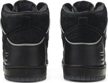 Load image into Gallery viewer, Rare Nike SB Dunk High Black Purple Box 14M