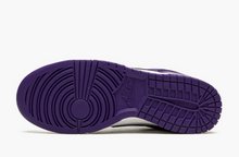 تحميل الصورة إلى عارض المعرض، حذاء Nike Dunk Low Championship باللون الأرجواني الجديد مقاس 11.5M