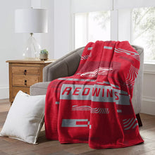 将图片加载到图库查看器,NHL Detroit Red Wings 60" x 80" Digitize Raschel Throw Blanket