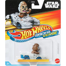 تحميل الصورة إلى عارض المعرض، Hot Wheels RacerVerse Die-Cast Vehicle with Chewbacca - walk-of-famesports