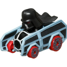 تحميل الصورة إلى عارض المعرض، Hot Wheels RacerVerse Die-Cast Vehicle with Darth Vader - walk-of-famesports