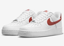 将图片加载到图库查看器,AF1 LOW RUGGED ORANGE SIZE 9W / 7.5M BRAND NEW