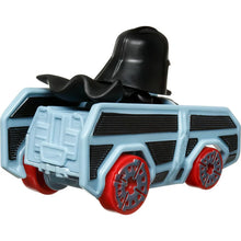تحميل الصورة إلى عارض المعرض، Hot Wheels RacerVerse Die-Cast Vehicle with Darth Vader - walk-of-famesports