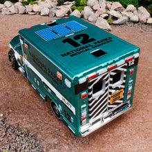 将图片加载到图库查看器,Matchbox Collectors Matchbox 2019 Ram Ambulance - walk-of-famesports