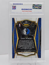 تحميل الصورة إلى عارض المعرض، 2020 Panini Select Luka Doncic Blue #150 Parish 9 MINT Dallas Mavericks