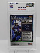 تحميل الصورة إلى عارض المعرض، 2022 Panini Mosaic Jonathan Taylor Touchdown Masters Green Prizm #TD-11 Colts Parish 9 Mint