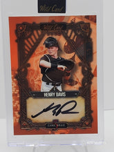 تحميل الصورة إلى عارض المعرض، 2023 Wild Card 5 Card Draw Vintage Orange Auto 1/5 Henry Davis
