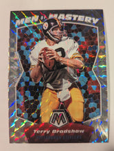 تحميل الصورة إلى عارض المعرض، 2020 Panini Mosaic Terry Bradshaw Men of Mastery Prizm Silver #MM18 Steelers