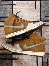 تحميل الصورة إلى عارض المعرض، حذاء تزلج Nike Dunk High Premium SB 2009 للرجال، مقاس 11 شهرًا / 12.5W