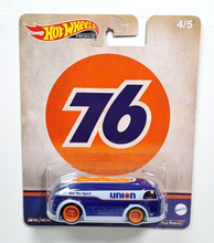 تحميل الصورة إلى عارض المعرض، سيارة Hot Wheels Premium 2023 Pop Culture Vintage Oil Union 76 Haulin' Gas Vehicle 4/5