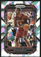 将图片加载到图库查看器,2022-23 Panini Prizm Evan Mobley Cracked Ice Prizm #81 Cleveland Cavaliers - walk-of-famesports