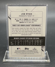 تحميل الصورة إلى عارض المعرض، 2022 TOPPS Finest Joe Ryan Rookie #19 Minnesota Twins