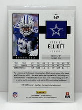 تحميل الصورة إلى عارض المعرض، 2020 Panini Score Football #169 Ezekiel Elliott Dallas Cowboys