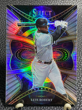 تحميل الصورة إلى عارض المعرض، 2022 Panini Select #P12 Luis Robert SP Silver Prizm Phenomenon Chicago White Sox