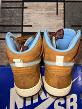 تحميل الصورة إلى عارض المعرض، حذاء تزلج Nike Dunk High Premium SB 2009 للرجال، مقاس 11 شهرًا / 12.5W