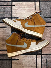 تحميل الصورة إلى عارض المعرض، حذاء تزلج Nike Dunk High Premium SB 2009 للرجال، مقاس 11 شهرًا / 12.5W