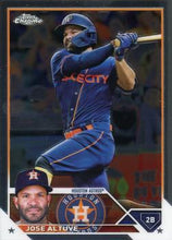 تحميل الصورة إلى عارض المعرض، 2023 Topps Chrome Jose Altuve #112 Houston Astros