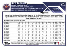 تحميل الصورة إلى عارض المعرض، 2023 Topps Gold Star Ryan Pressly #228 Houston Astros