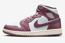 将图片加载到图库查看器,Jordan 1 Mid Sky J Muave New Size 11W / 9.5M