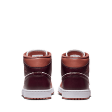 将图片加载到图库查看器,Jordan 1 Mid Dusty Peach Night Maroon New Size 7W / 5.5M