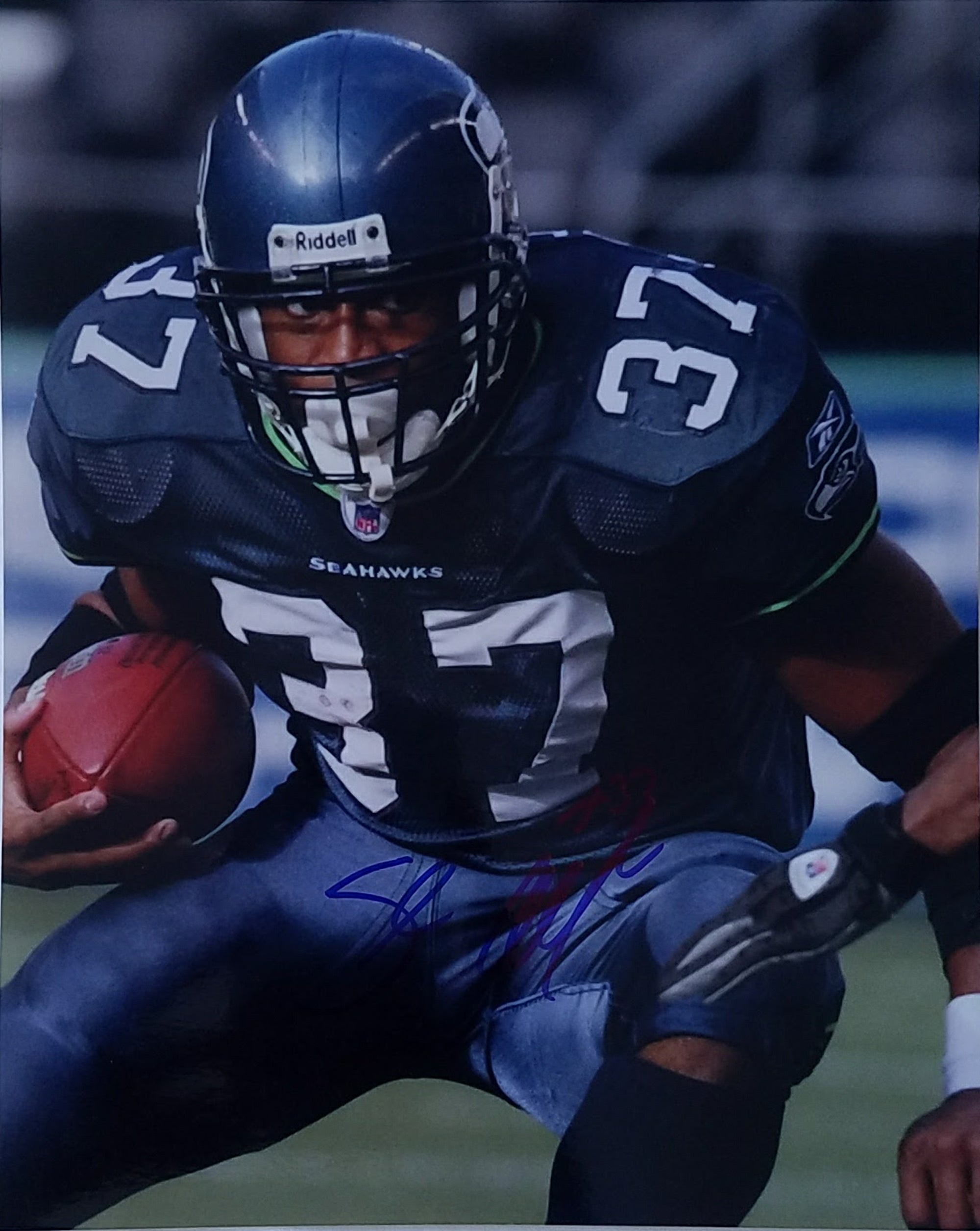 Seattle Seahawks RB Great Shaun Alexander Autographed Riddell