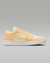 将图片加载到图库查看器,Jordan 1 Low Celestial Gold New Size 6W