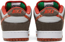 Load image into Gallery viewer, Nike SB Dunk Low Crushed D.C. Friends &amp; Family (Special Box) Size 9M
