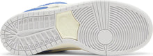 Load image into Gallery viewer, Nike SB Dunk Low Pro Fly Streetwear Gardenia Size 8M / 9.5W
