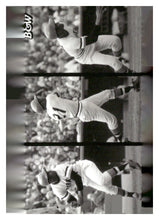 Load image into Gallery viewer, 2023 Topps Black &amp; White #FR6 Roberto Clemente Frame Rate
