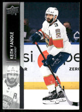 تحميل الصورة إلى عارض المعرض، 2021-22 Upper Deck #81 Keith Yandle
