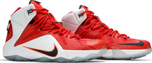 Load image into Gallery viewer, Nike LeBron 12 &#39;Heart Of A Lion&#39; Size 9M / 10.5W
