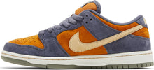 将图片加载到图库查看器，Nike  Dunk Low SB &#39;Light Carbon Monarch&#39; Size 7.5M / 9W New
