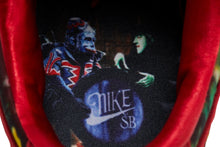 Load image into Gallery viewer, The Wizard of Oz x Dunk Low SB 'Poppy Field' Size 8M / 9.5W
