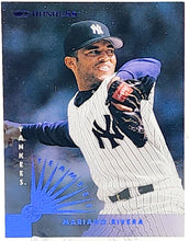Load image into Gallery viewer, 1997 Donruss Mariano Rivera Team Sets New York Yankees Parallel #128 HOF
