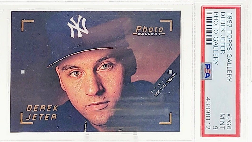 '97 Topps Photo Gallery Baseball Insert Card Derek Jeter #PG6 PSA Mint 9