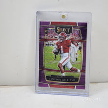 تحميل الصورة إلى عارض المعرض، 2022 Panini Select Draft Pick Purple Laser Prizm Jameson Williams RC #52 Alabama Crimson Tide
