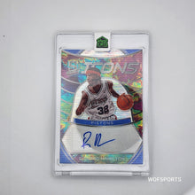 将图片加载到图库查看器，2019-20 Spectra Icons Auto Celestial Prizm 19/75 Richard Hamilton #IA-RHM Detroit Pistons
