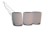 将图片加载到图库查看器，NETGEAR Orbi Whole Home Mesh Wi-Fi System with Advanced Cyber Threat Protection, 3-pack (USED)
