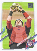 تحميل الصورة إلى عارض المعرض، 2021 Topps Update Baseball #1-330  - Choose Yours
