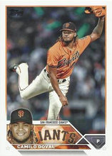 Load image into Gallery viewer, 2023 Topps Camilo Doval #262 San Francisco Giants
