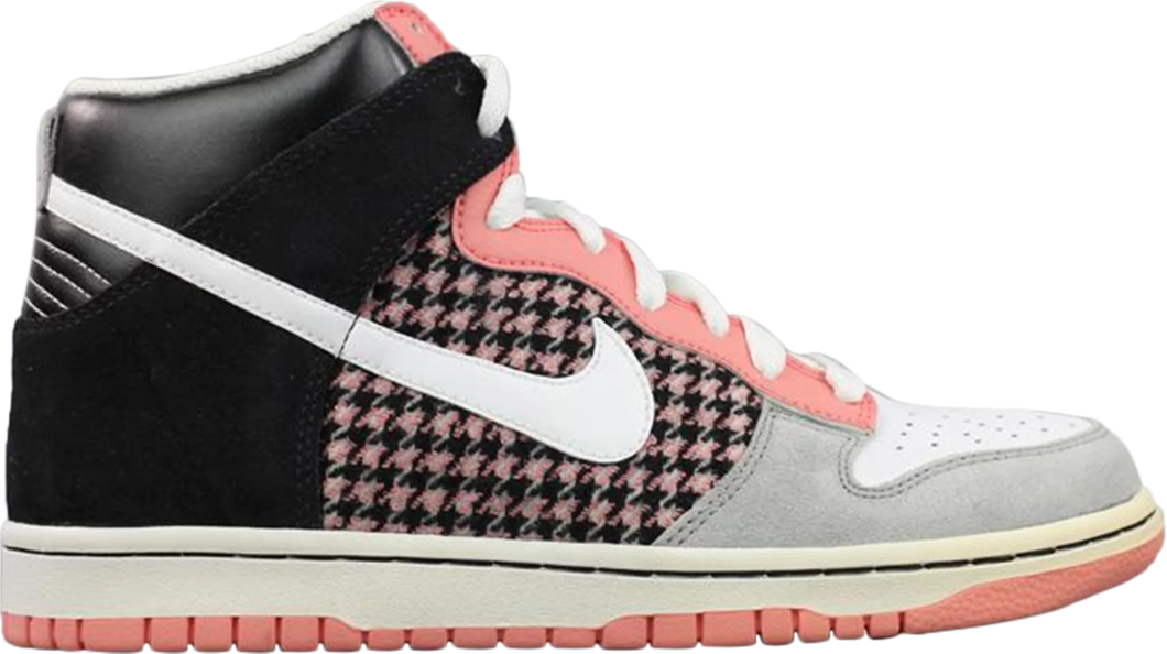 Nike Wmns Dunk High 6.0 'Bright Peach' Size 6W