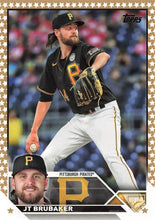 تحميل الصورة إلى عارض المعرض، 2023 Topps Gold Star Baseball Cards #52-103 Choose Yours
